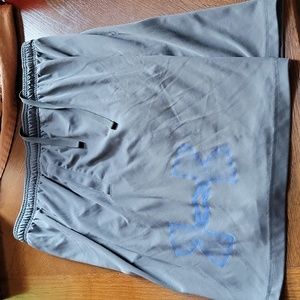 Mens under armour  athletic shorts. Size large.